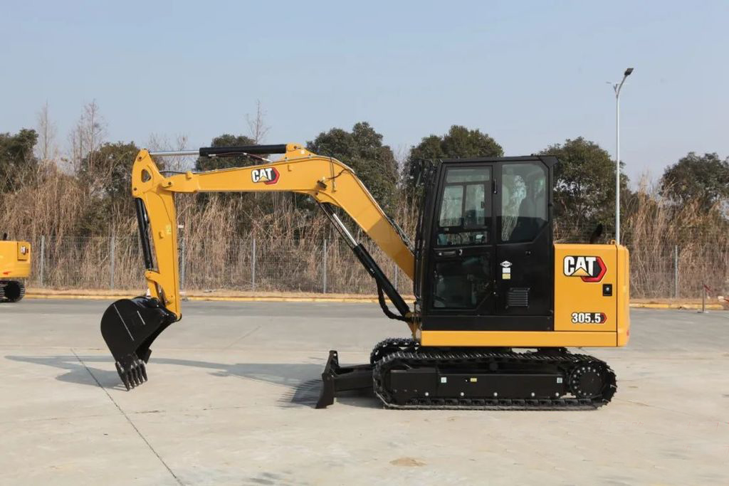 Discover the Advantages of Using a Used Shantui Bulldozer: Unleashing Efficiency and Value in Construction