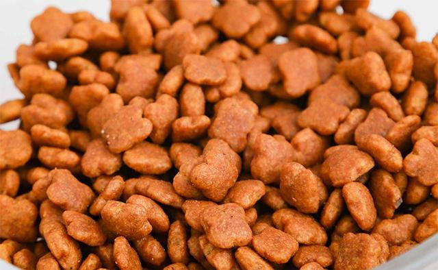 Pet food Pet food