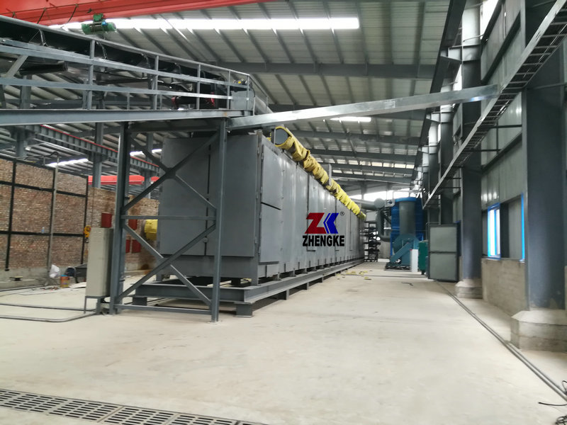 Why is the market share and usage rate of coal briquette press so high in the molding equipment market?
