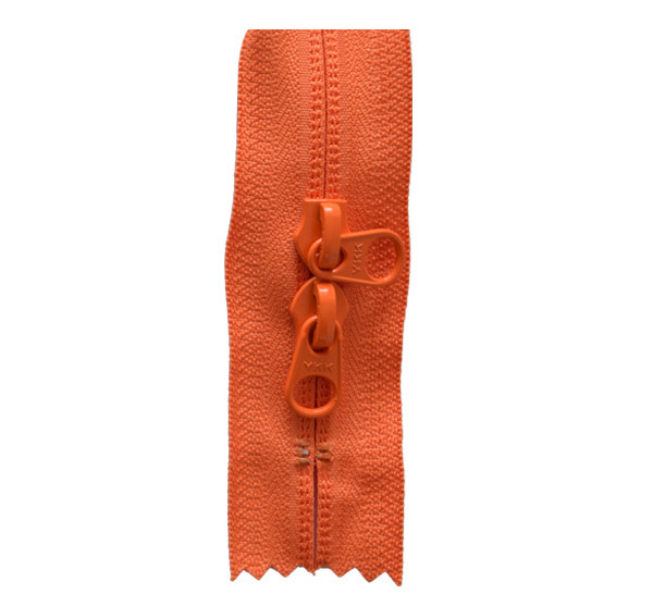 No. 5 nylon reverse-mounted closed-tail zipper, double-zipper Head-to-Head