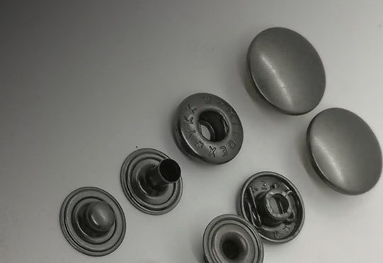 YKK Quadruple Button Series