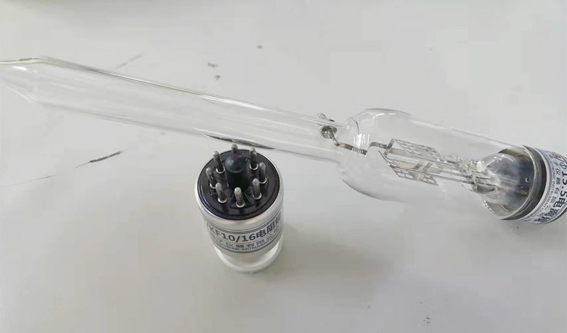真空规管
