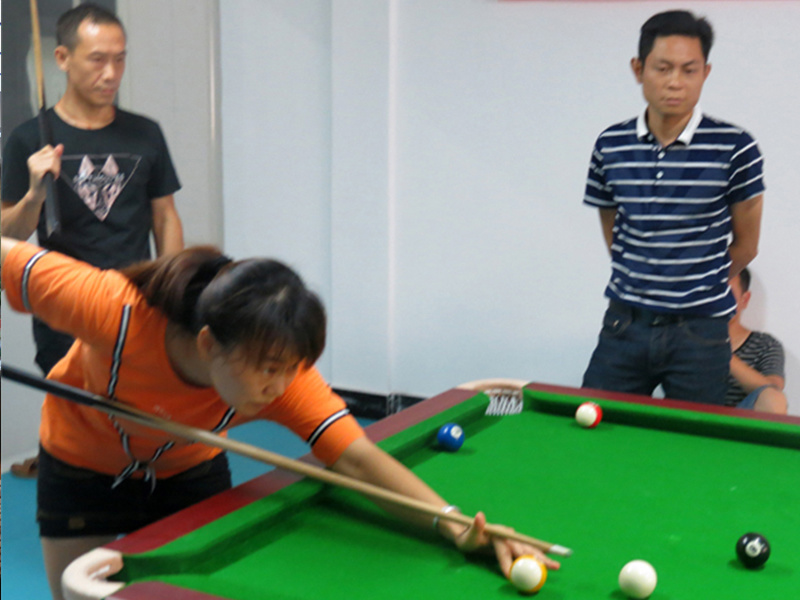Staff Billiards Competition Successfully Held