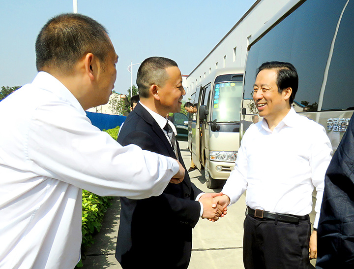 Governor of Hunan Province Xu Dazhe inspects Ping An Medical Equipment Technology Co., Ltd.