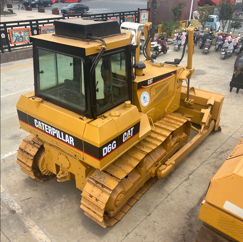 Used CAT  D6G  bulldozer ,original painting CAT D6  dozer for sale
