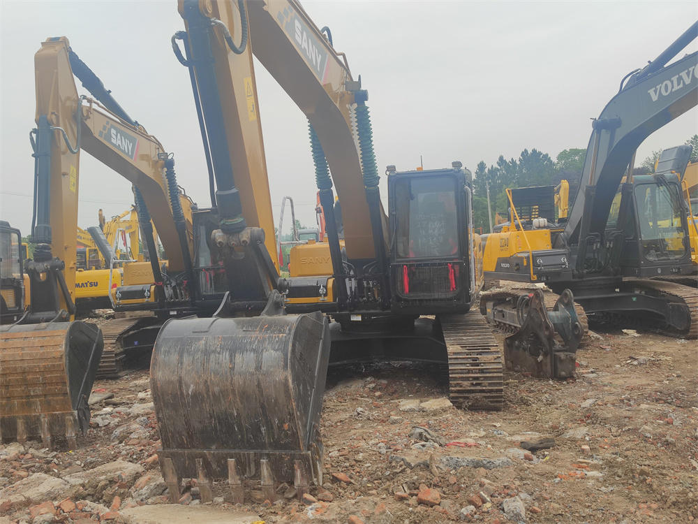 SANY SY215C