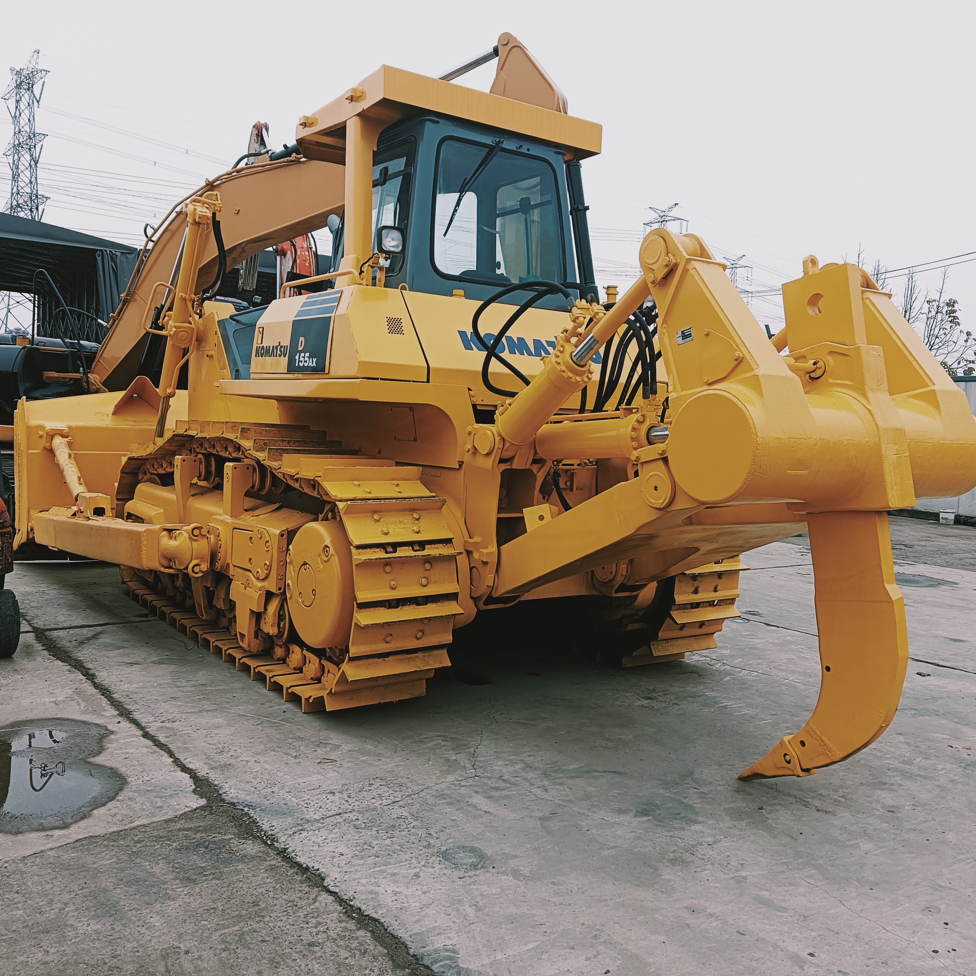 second  hand Komatsu D155AX-5 crawler bulldozer,used Komatsu D155A-5  bulldozer for sale