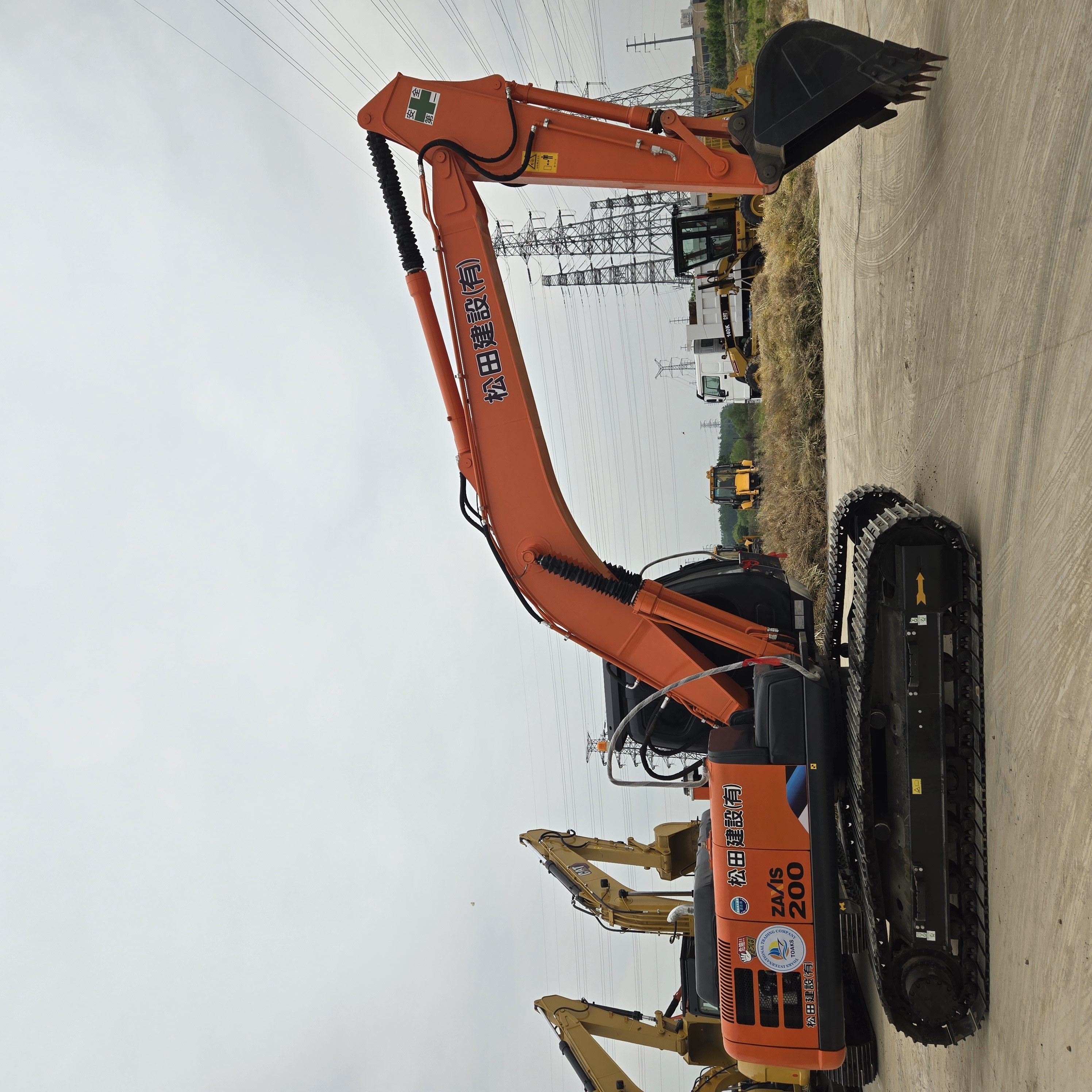 Japanese Brand Used Hitichi ZX200 Excavator Secondhand Digging Machine Using For Road Work Original Construction Hitachi Zx200