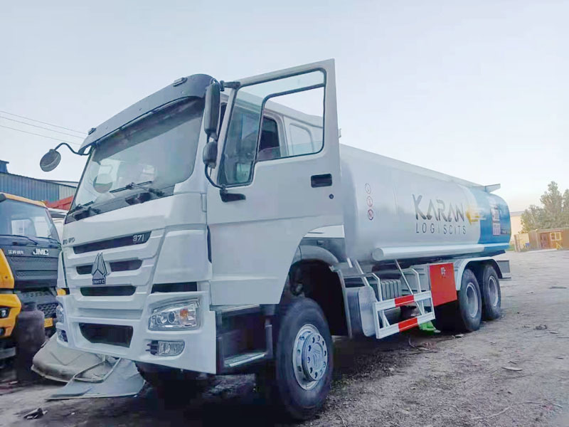 HOWO 6×4 20m3 tank truck