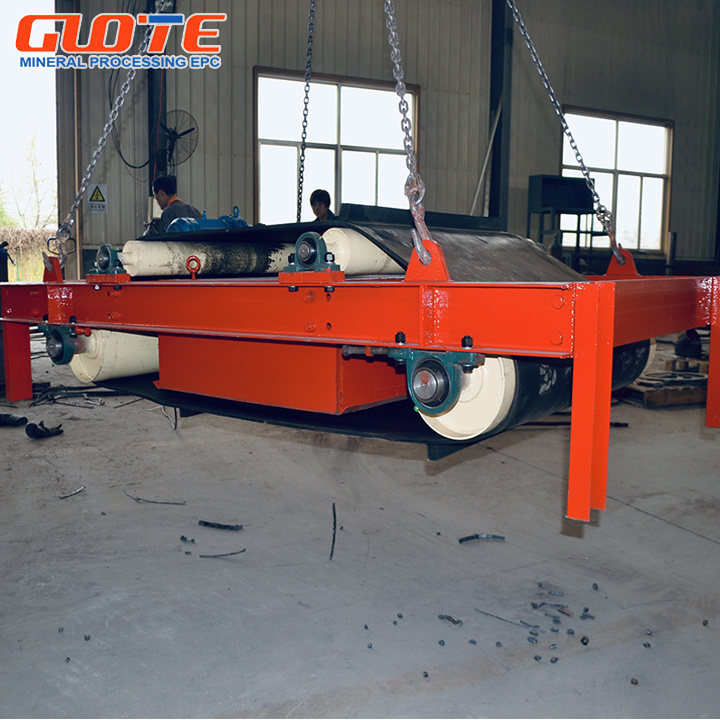 Permanent Magnet Self-discharging Iron Separator