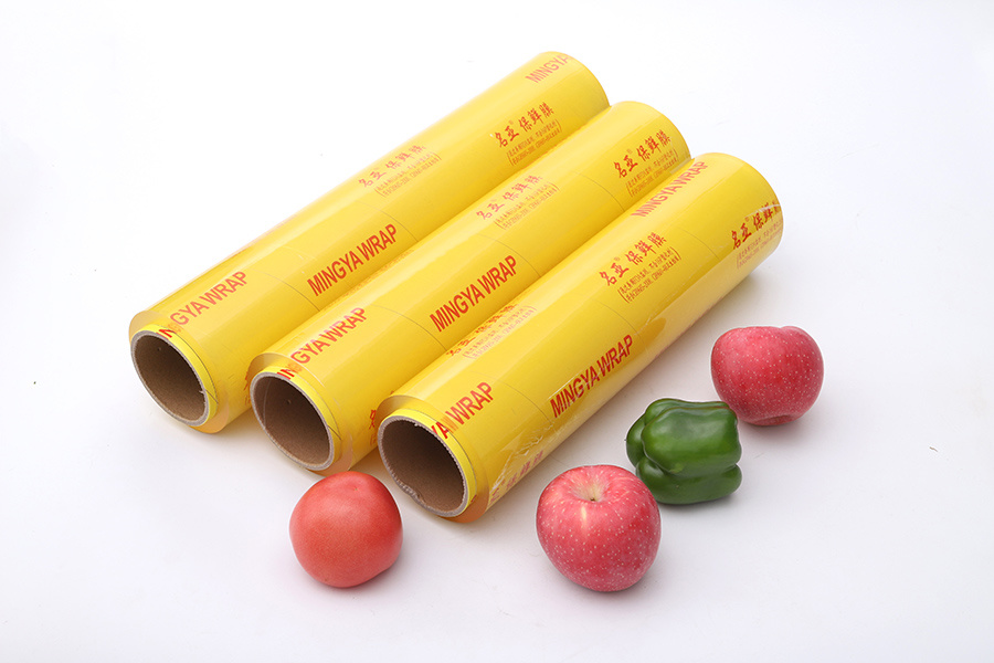 cling wrap roll