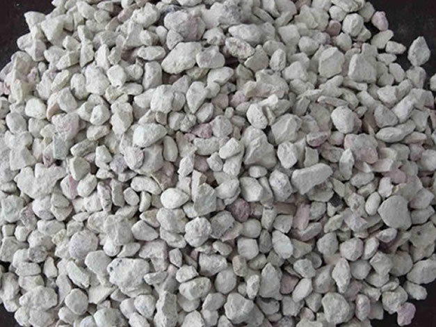 Zeolite filter material is a new type of material widely used