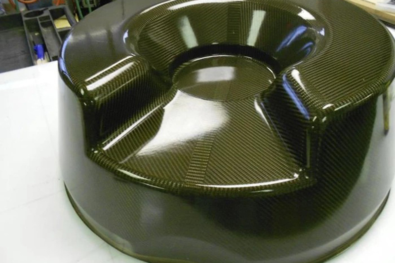 BMI and benzoxazine battle for future OOA aerocomposites