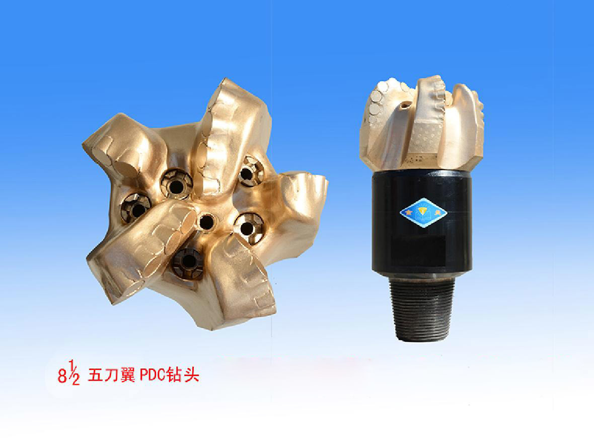 8 1/2 Five-tool-blade PDC Bit