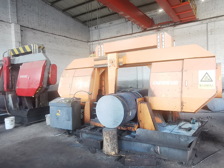 Workshop equipment