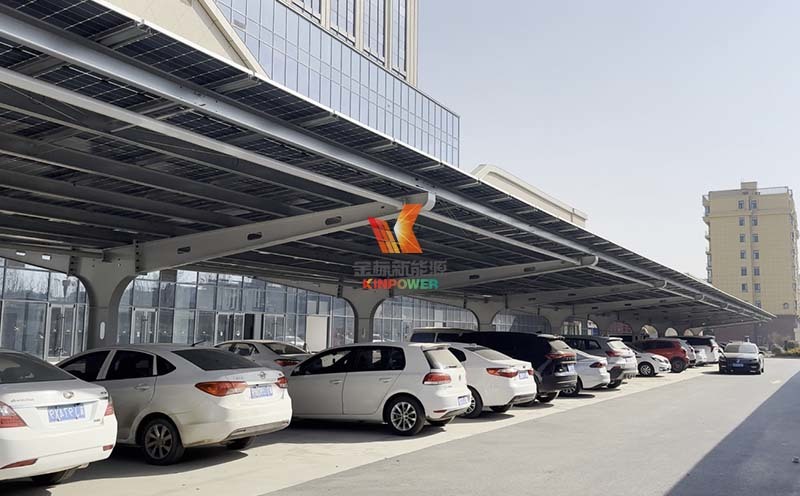 光伏发电停车棚与自建房的距离