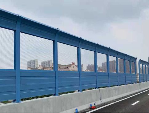 高速公路声屏障顶部设计要求和修复技巧