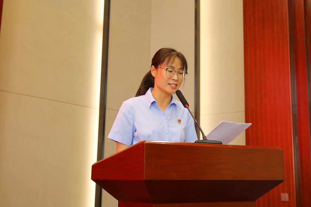 Xinhai Group Party Committee Held a Celebration of the 101 Anniversary of the Founding of the Party and "July 1" Commendation Conference