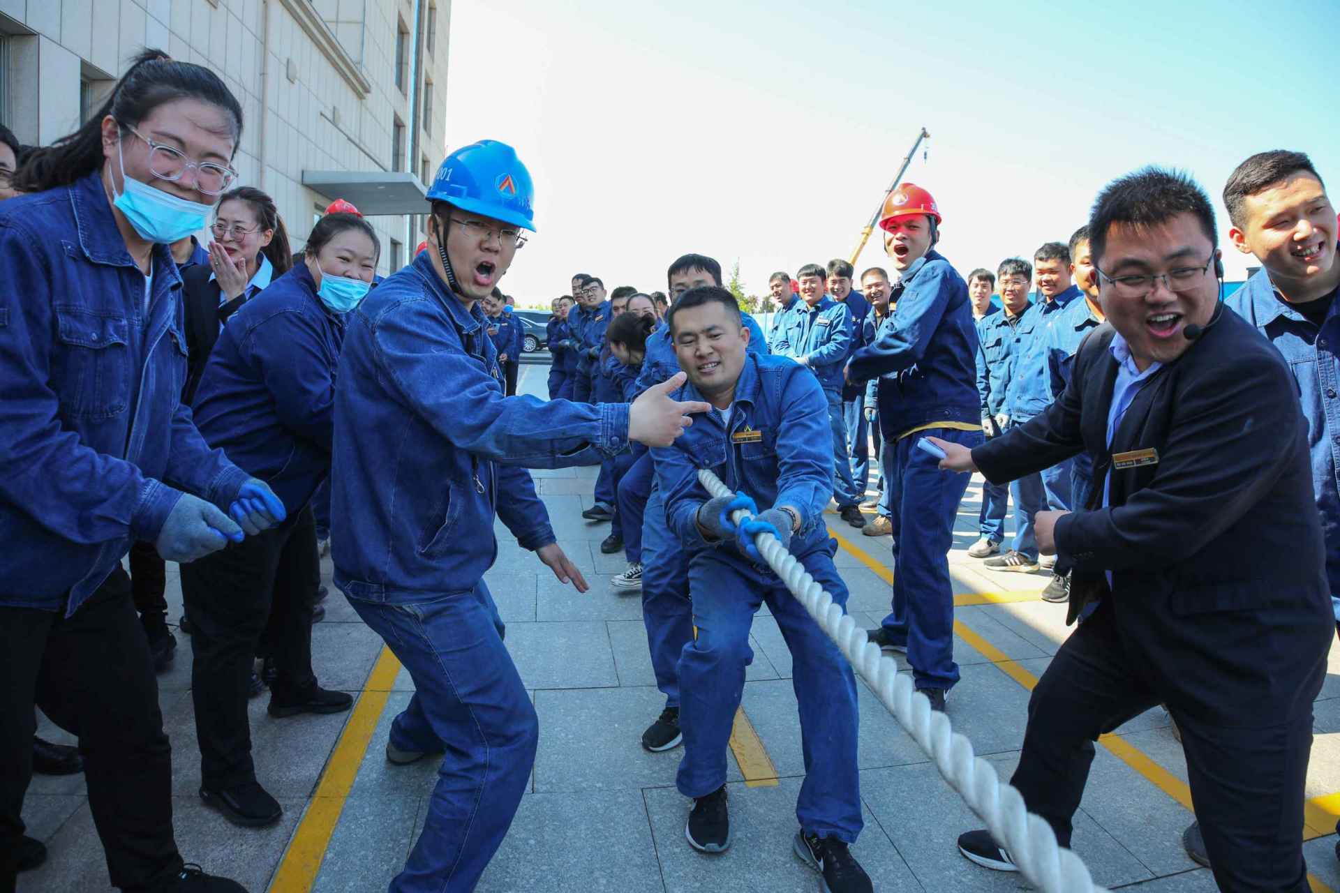 Xinhai Holding Group Held the 3rd "Xinhai Power Cup" Staff Tug-of-war Competition to Celebrate May 1