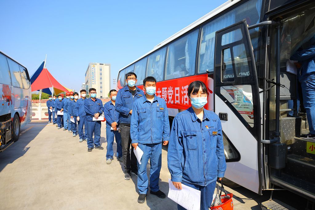 Blood Donation Delivers "Xinhai People" Love