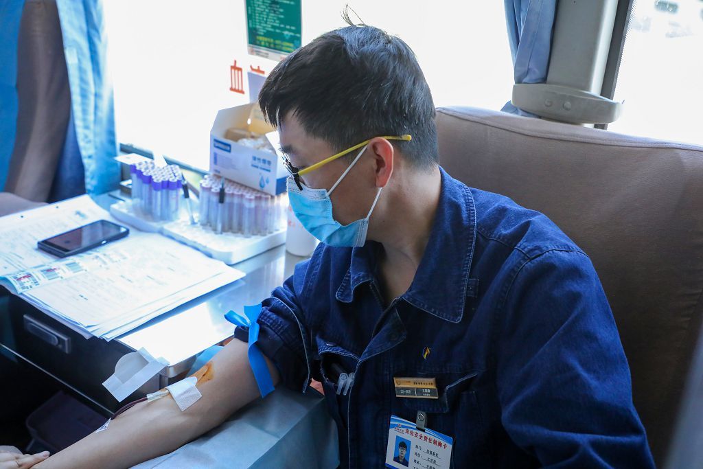 Blood Donation Delivers "Xinhai People" Love