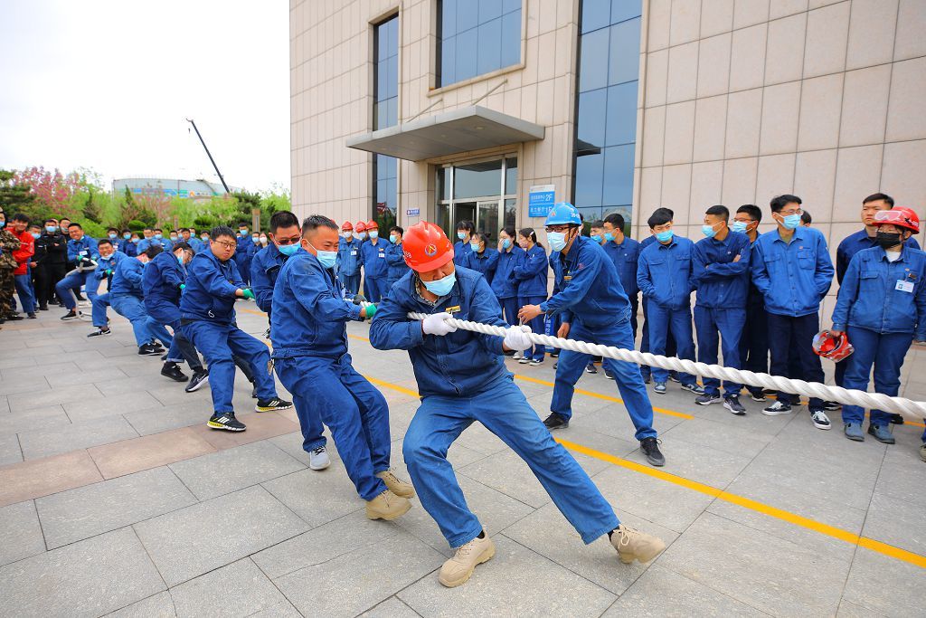 Xinhai Holding Group Held Tug-of-War Competition to Celebrate "Second Xinhai Power Cup" on May 1 International Labor Day