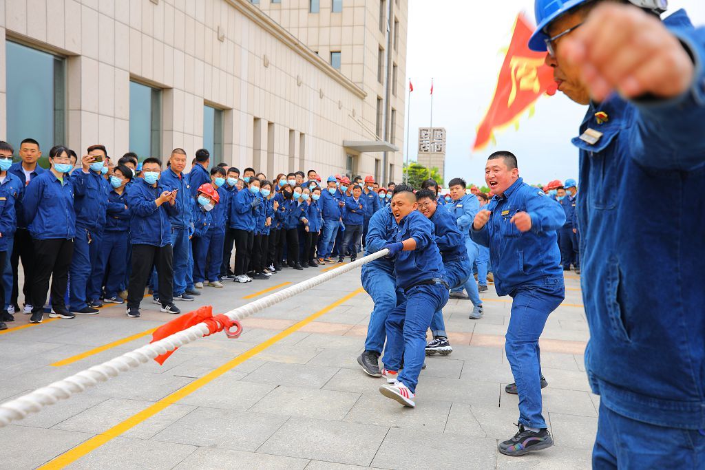 Xinhai Holding Group Held Tug-of-War Competition to Celebrate "Second Xinhai Power Cup" on May 1 International Labor Day