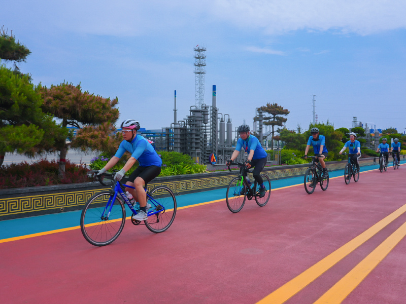 砥砺奋进 同鑫同行|2024河北鑫海控股集团庆五一健康绿色骑行、跑步活动成功举行