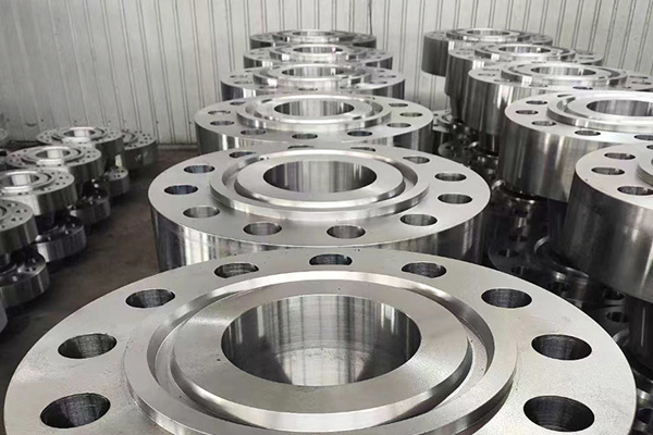 API 6A TYPE 6BX flanges and blinds in ANSI/API Spec 6A specification