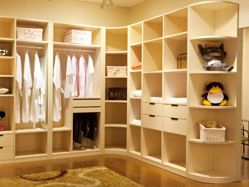 How should veneer MDF be maintained and maintained?