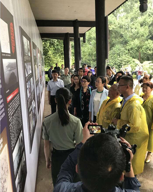 《江西(南昌)人民抗日战争史迹展》巡展 在腾冲市滇西抗战纪念馆隆重开