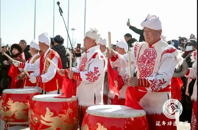 蜜蜂牌麦芽糖亮相“龙年非遗大集”