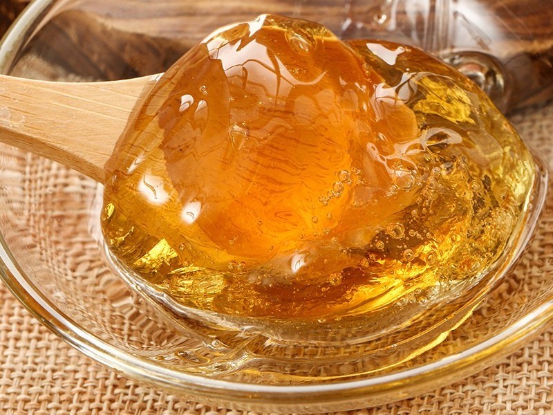 The bee brand has something to say about the difference between high fructose corn syrup, glucose syrup and maltose syrup.