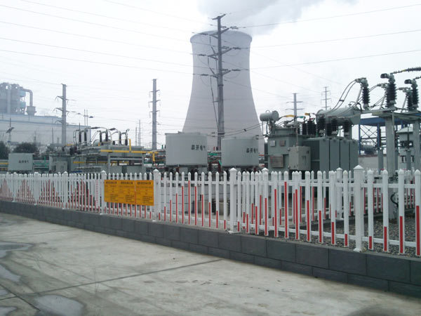 automatic-adjustment reactive compensation device operating in No.2 Power Plant in Zouping 