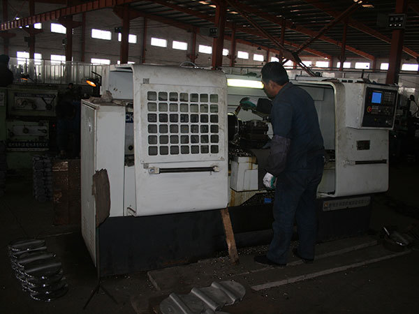 Valve plate finishing equipment Valve plate finishing equipment