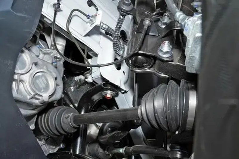 Disc and drum brake systems for motor vehicles