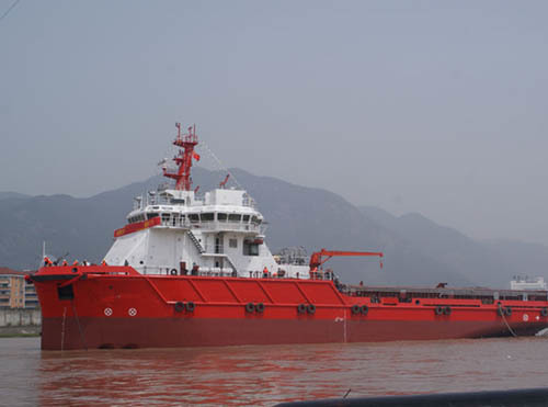 4000KW 拖輪 4000KW 拖輪