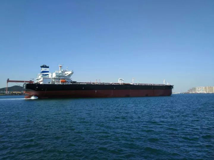 11.3萬噸油輪 11.3萬噸油輪