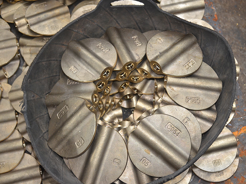 Valve plate processing workshop