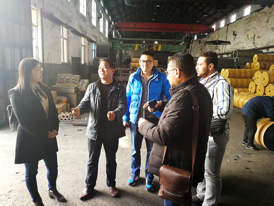 Egyptian customers visit the fruit bag paper machine Egyptian customers visit the fruit bag paper machine