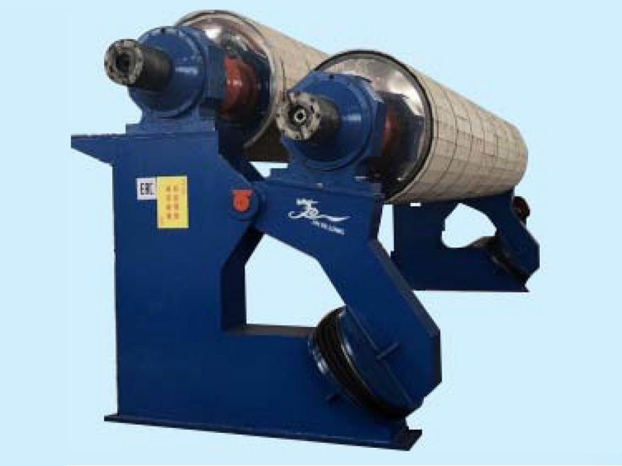 Inclined surface glue applicator