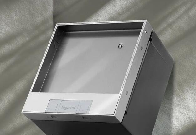 Legrand hidden ground socket box, hidden in the room, beautiful in the invisible