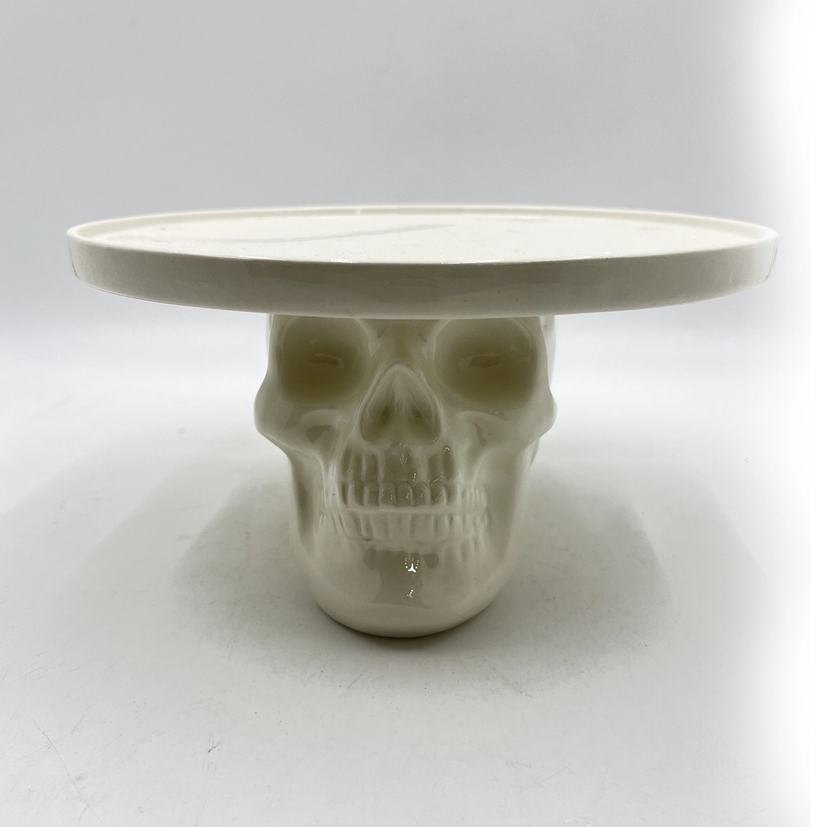 HY231414 Skull Cake Plate
