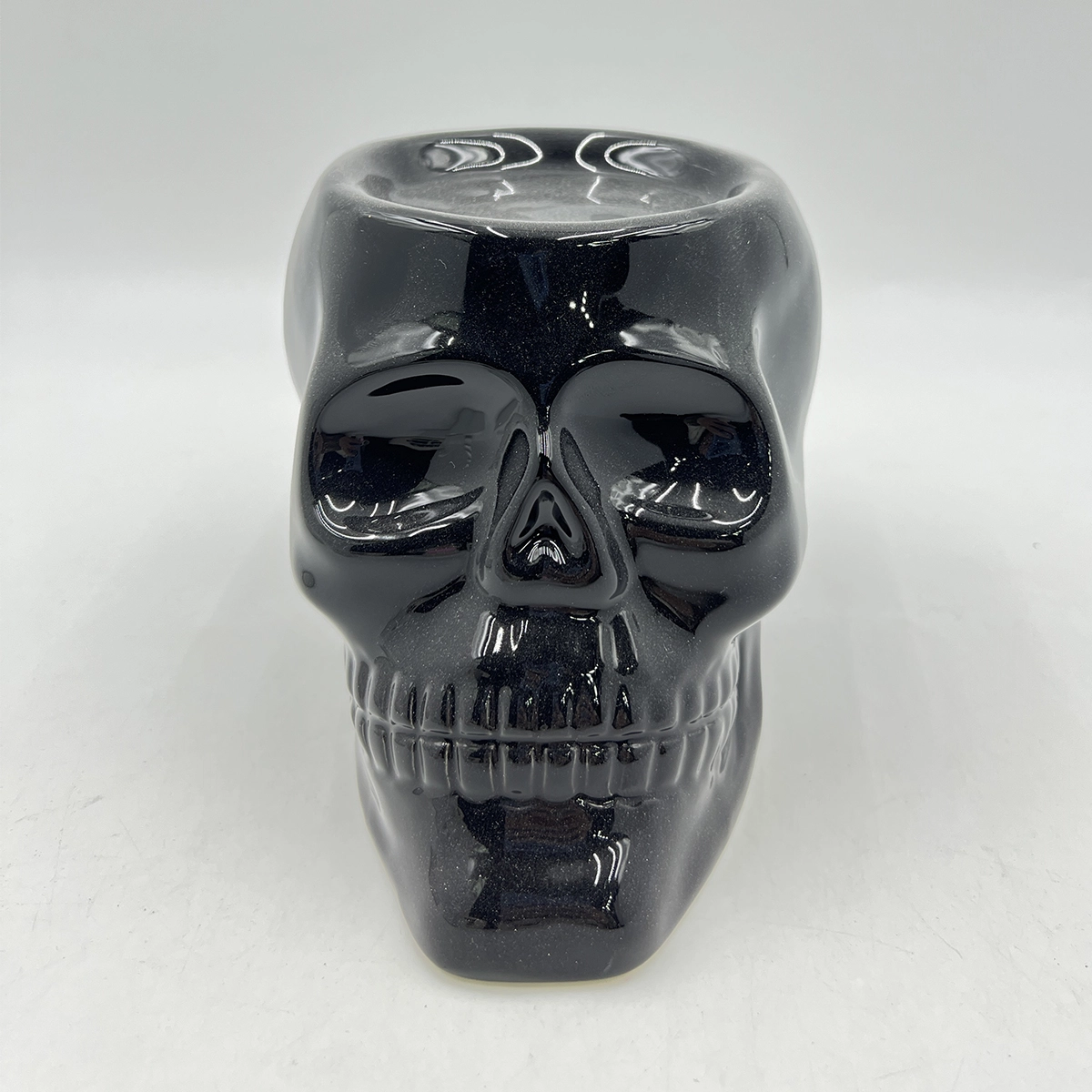 HY231938 Ghost Head Candlesticks