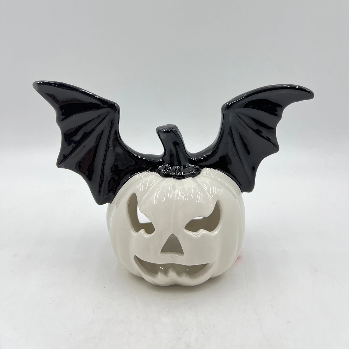 HY231273 Bat pumpkin lantern