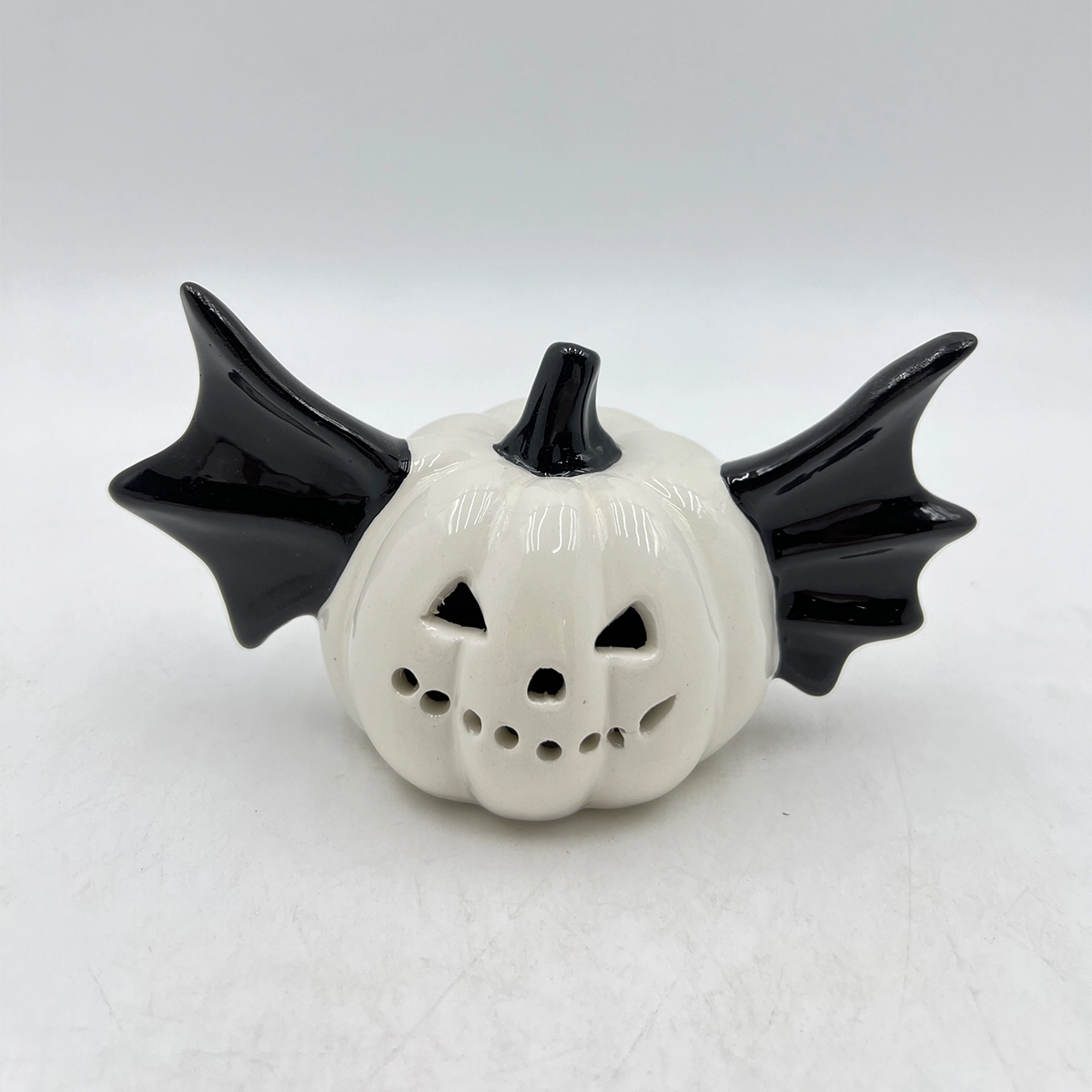 HY231271 Bat pumpkin lantern