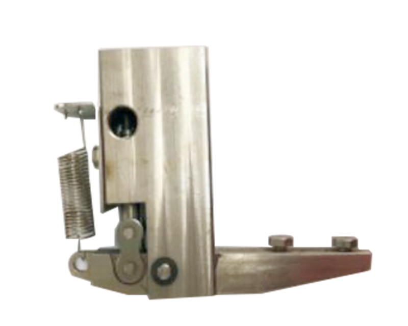 Toilet paper machine edge sensor