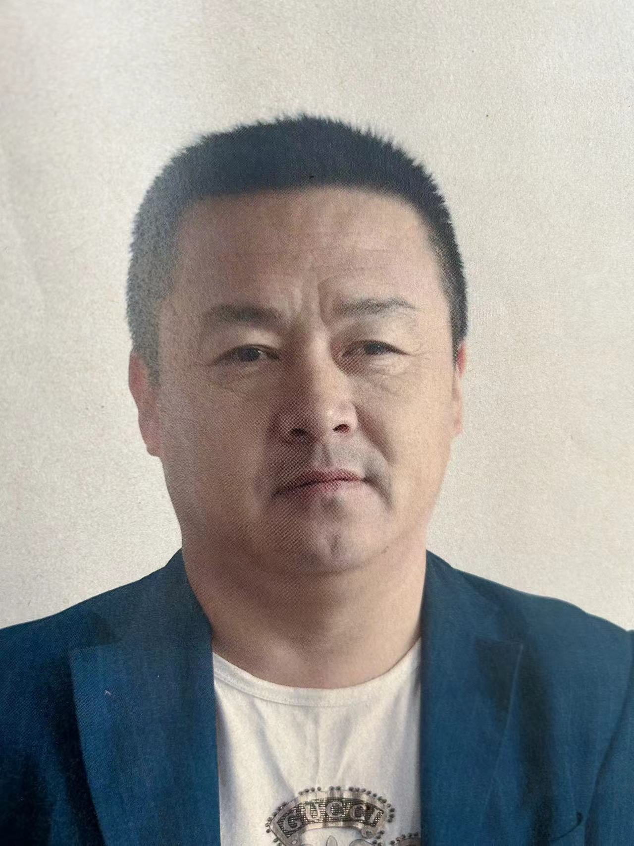 赵登伟