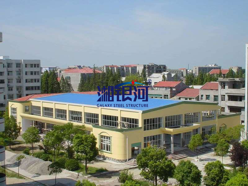 潜江学校