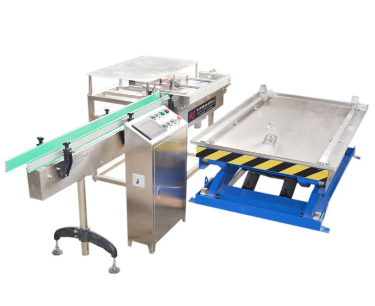 Bottle attaching machine